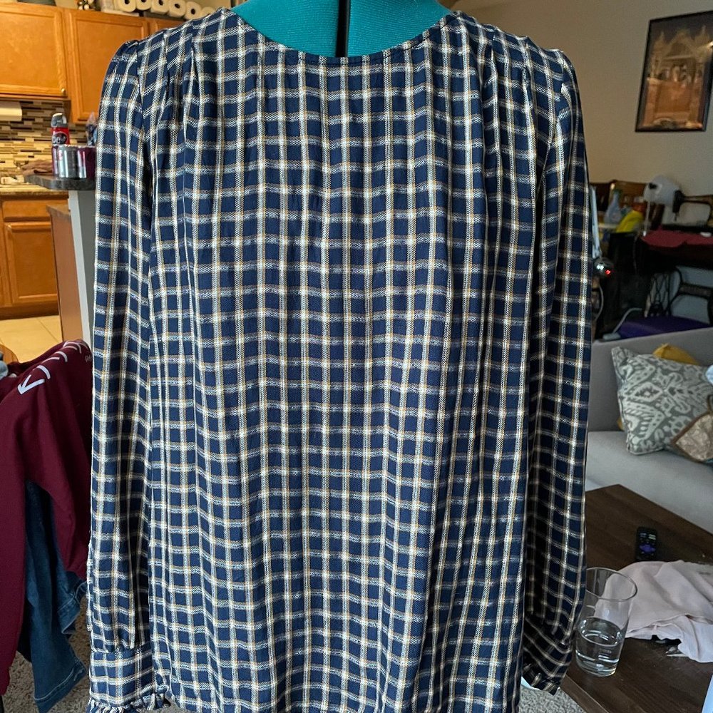 Shimmer Plaid Blouse with Ruffle Cuff